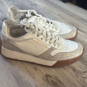 Sam Edelman women’s Cream and Gray Sneakers